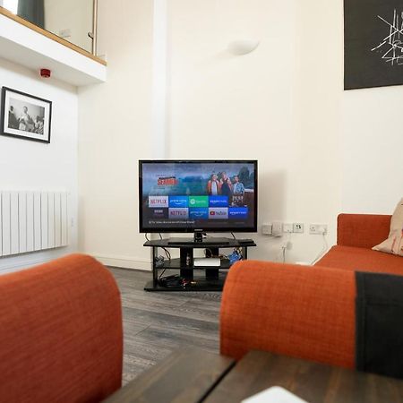 Stunning Mezzanine Apartment Near City Centre Cardiff Exteriér fotografie