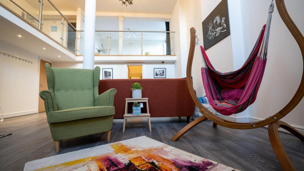 Stunning Mezzanine Apartment Near City Centre Cardiff Exteriér fotografie