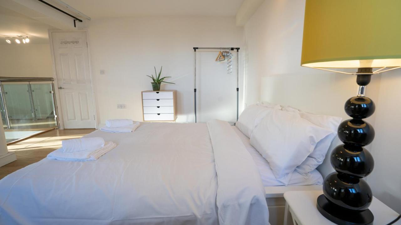 Stunning Mezzanine Apartment Near City Centre Cardiff Exteriér fotografie